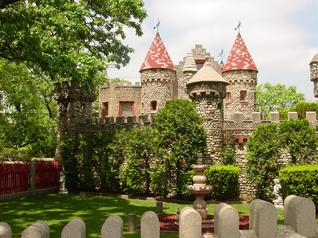 Bettendorf Castle Illinois