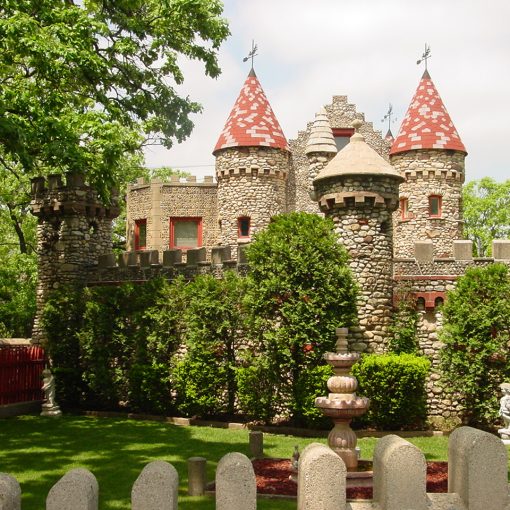 Bettendorf Castle Illinois