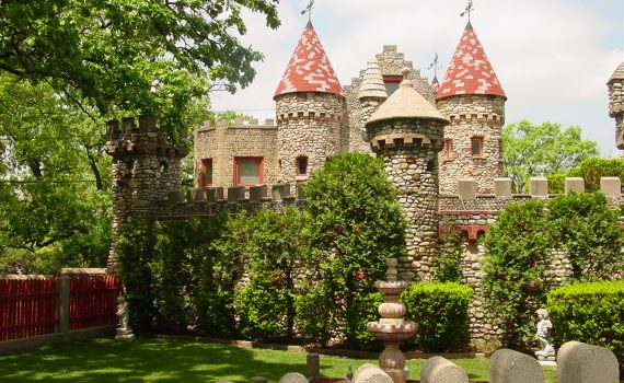 Bettendorf Castle Illinois