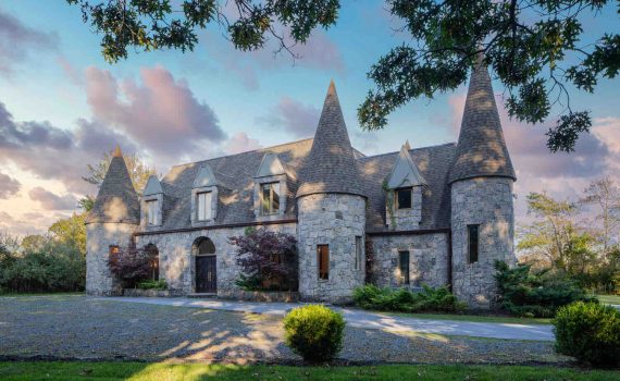Brookhaven Castle Rental New York