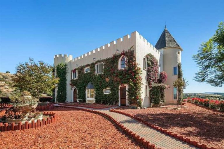 Rent a Castle in America Castles in America Castlesy