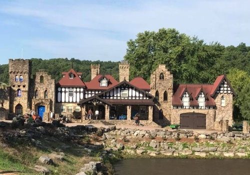 Twin Turret Farm and Castle Missouri