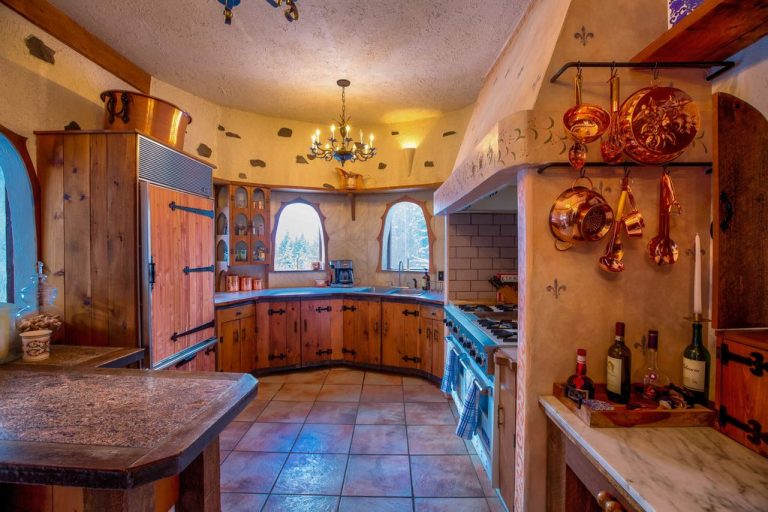 Gregoire Castle, Vermont Castles in America Castlesy