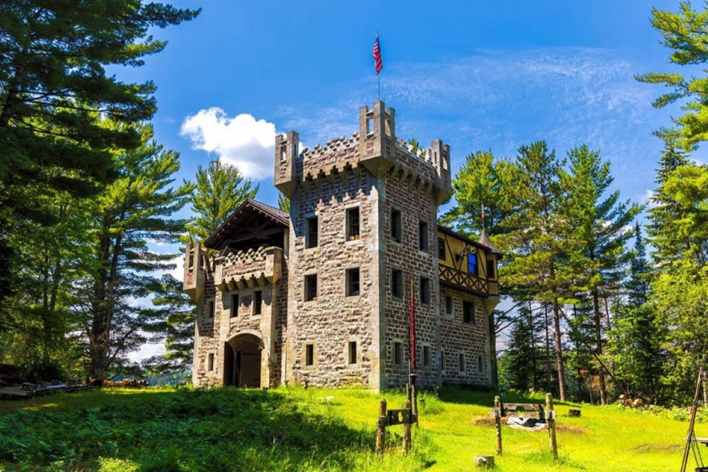 Kelleys Castle Wisconsin