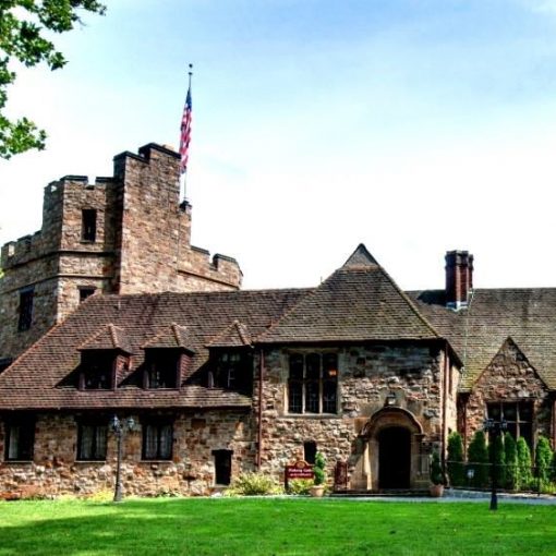 Stokesay Castle and The Knights Pub Pennsylvania