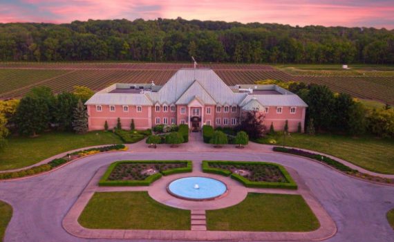 Chateau des Charmes Canada