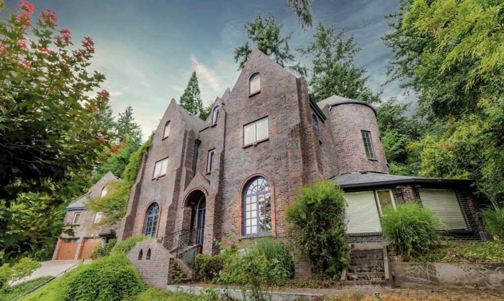 Castle Estate Rental SW Portland Oregon 1