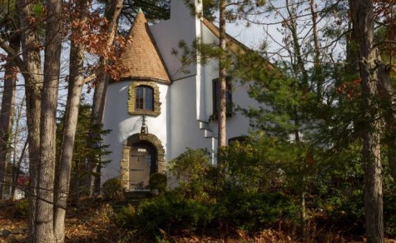 Castle on Glen Elmira New York sml