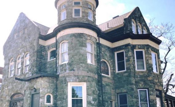 The Castle on Roanoke Peria Illinois sml
