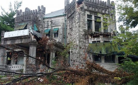 Ashlar Hall Castle Memphis Tennessee sml