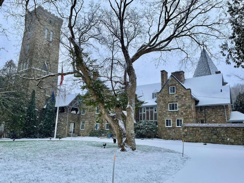 Hazard Castle Narragansett Rhode Island - Middlebridge School 1