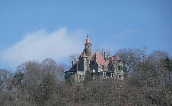 Castle Rock Garrison New York sml