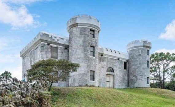 Replica Irish Castle in Wellington, Florida sml