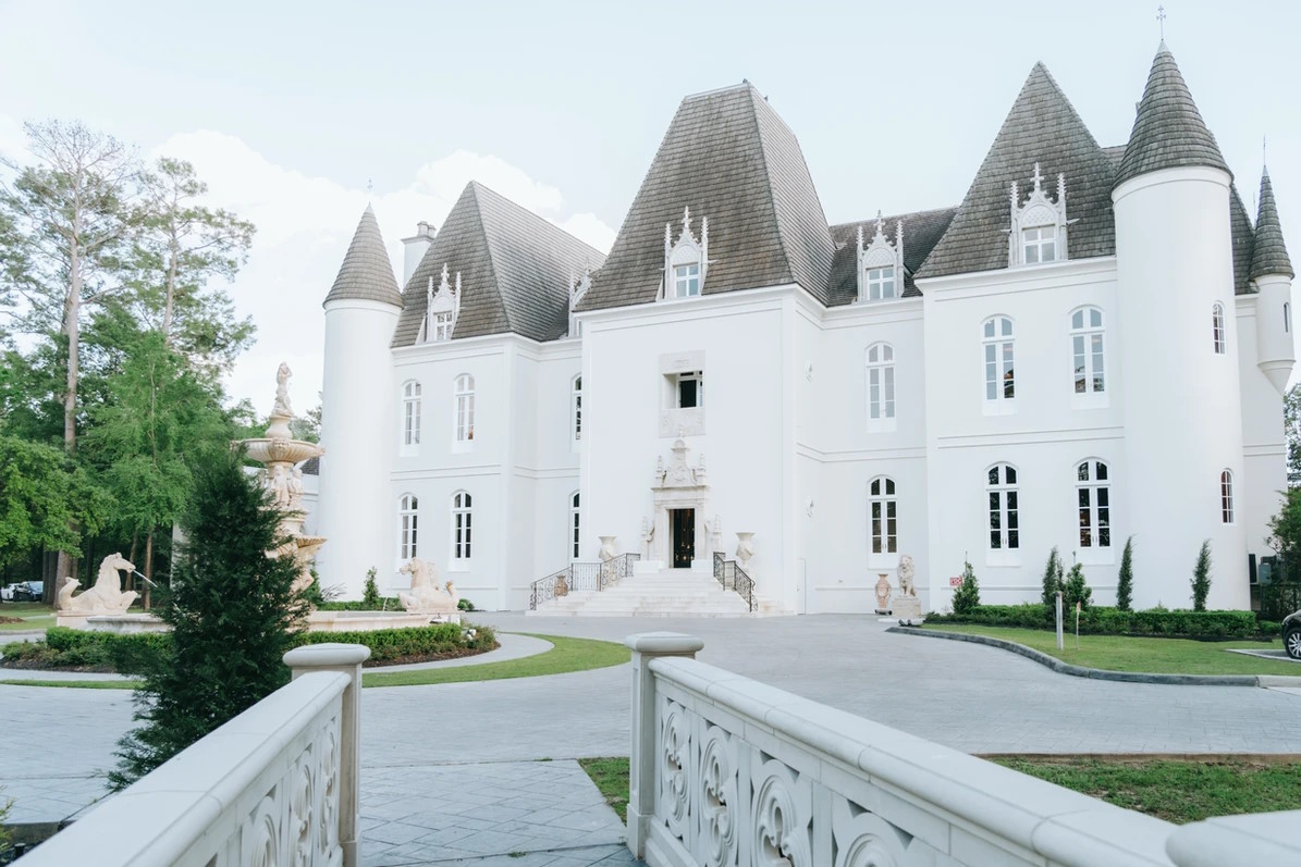 Chateau Nouvelle Houston Texas - Stunning Wedding and Events Venue 1